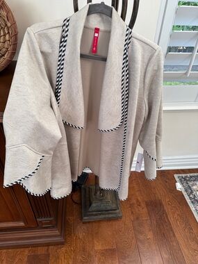 IC COLLECTION Beige Open Front Jacket with Black & White Trim